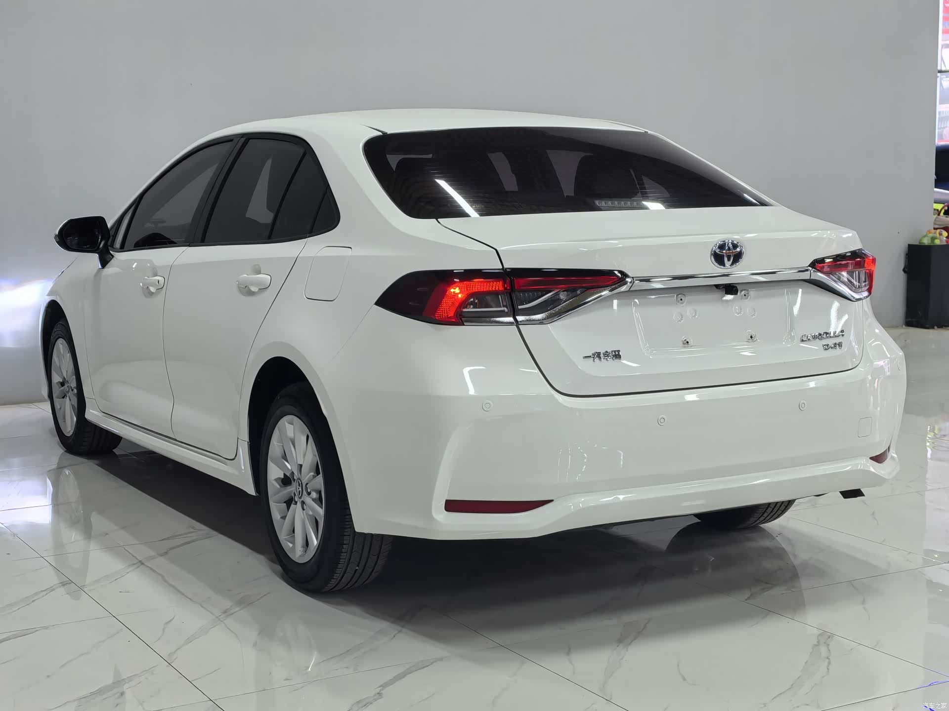 Toyota Corolla, 2023 13