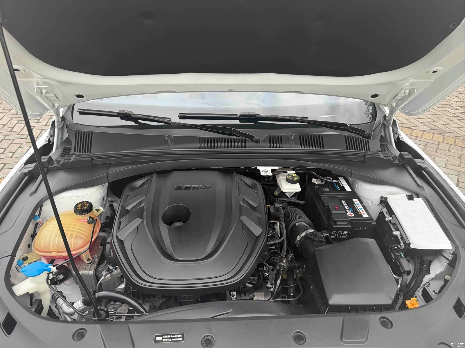 Geely Preface, 2022 15