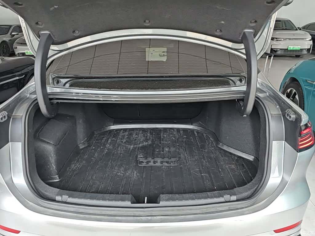 Geely A7, 2025 15