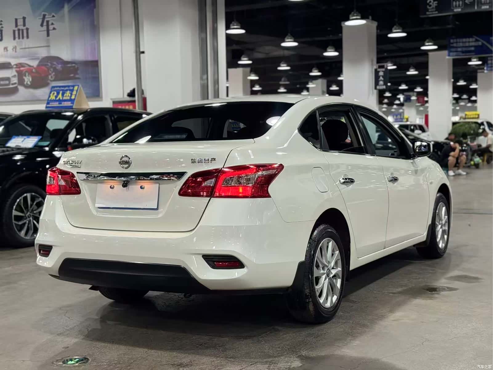 Nissan Sylphy, 2024 все фото