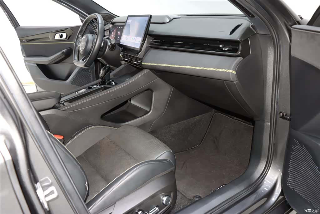 Lynk & Co 02, 2023 8