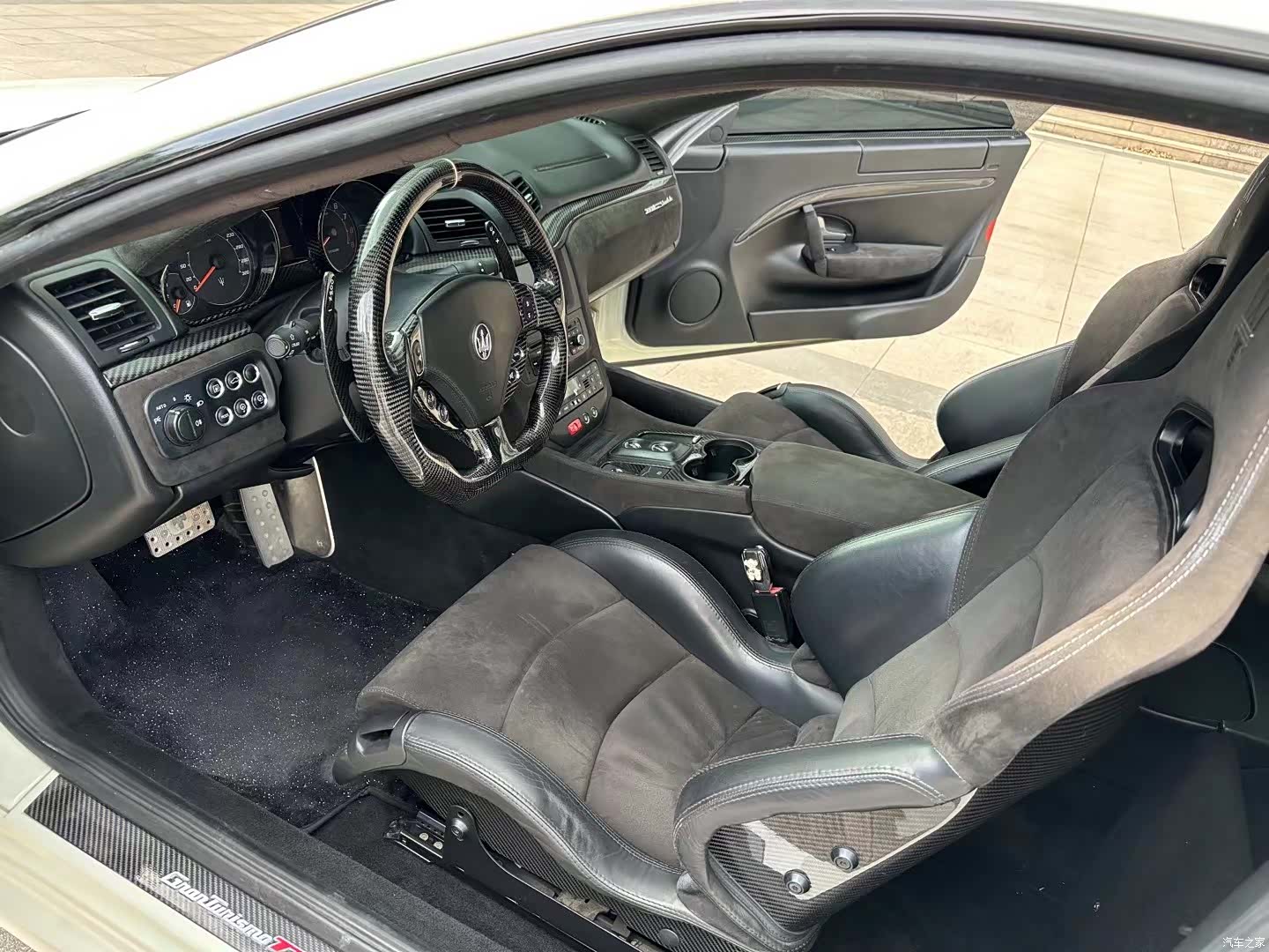 Maserati GranTurismo, 2013 4