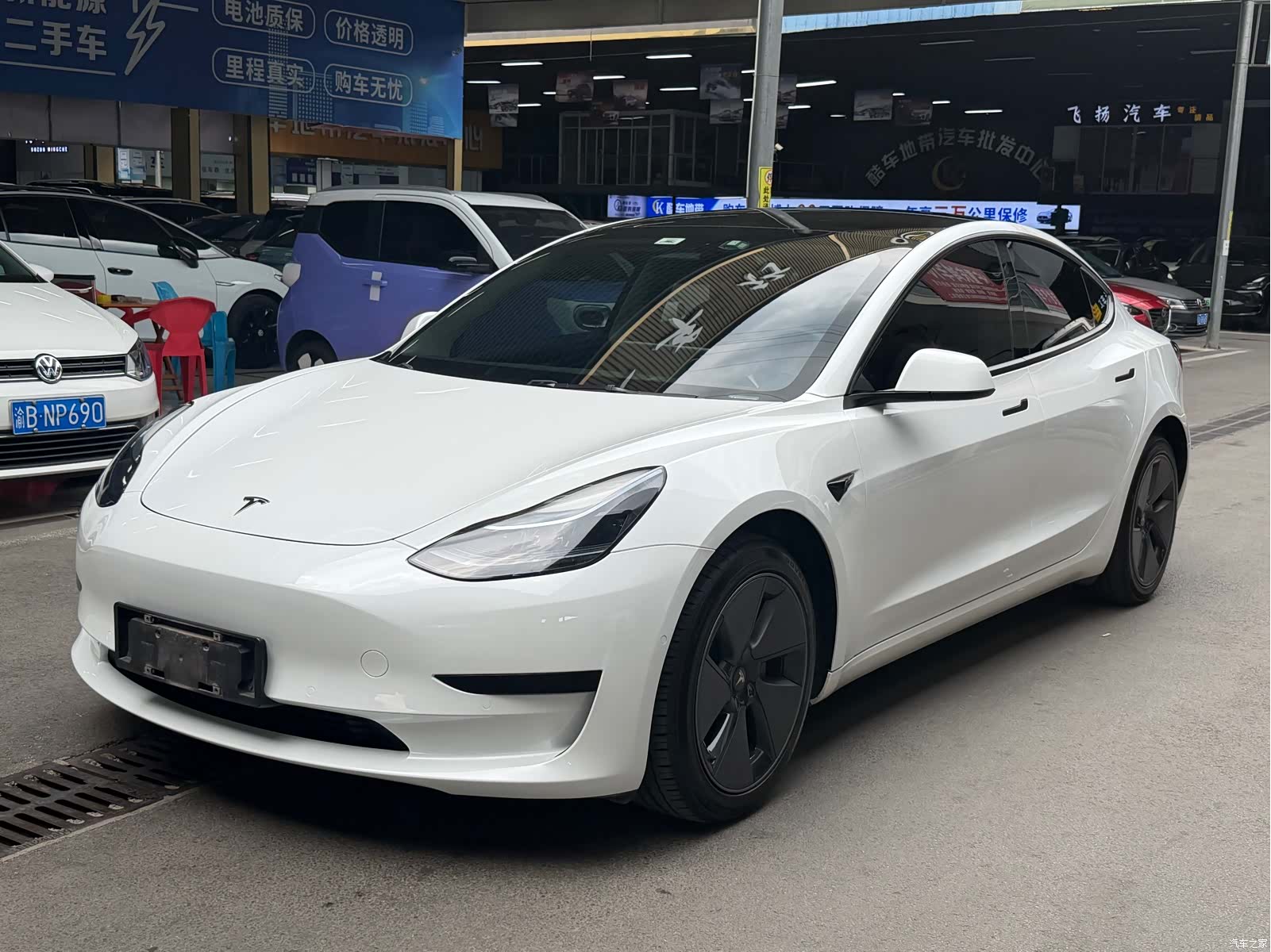Tesla Model 3, 2022 1