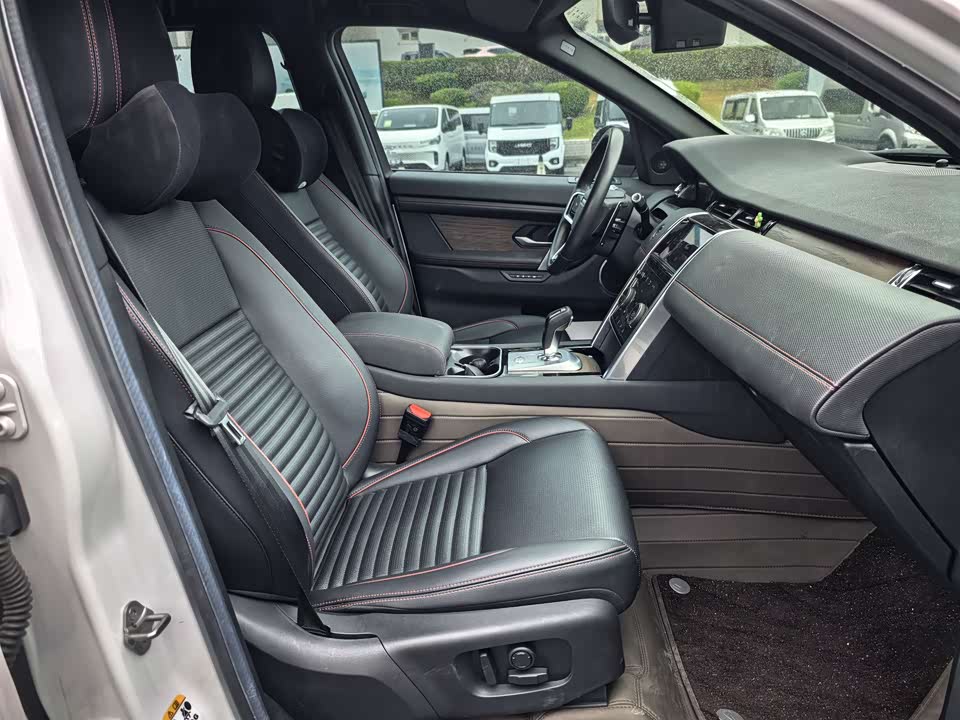 Land Rover Discover sports