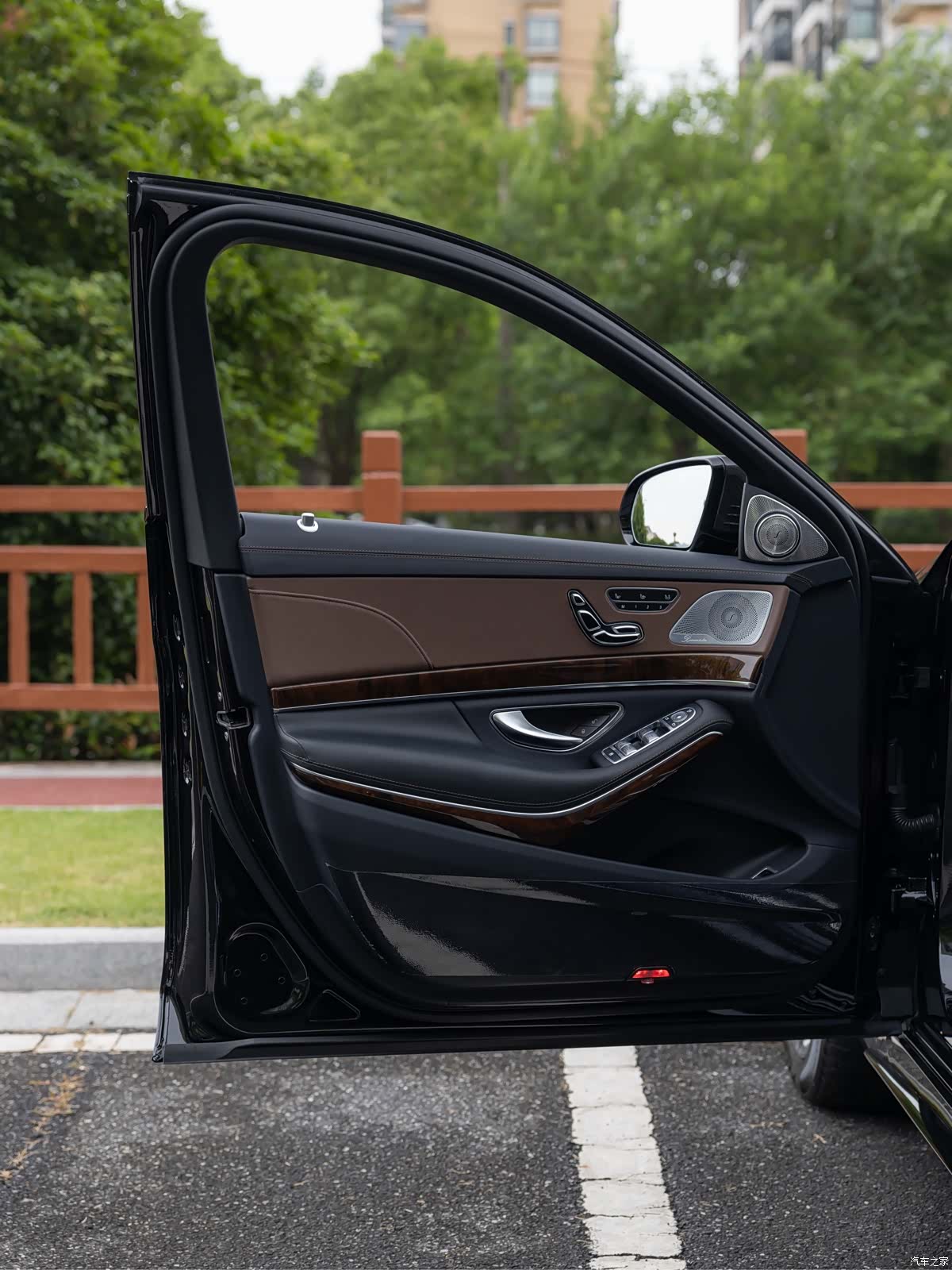 Mercedes-Benz S-Class, 2014 17