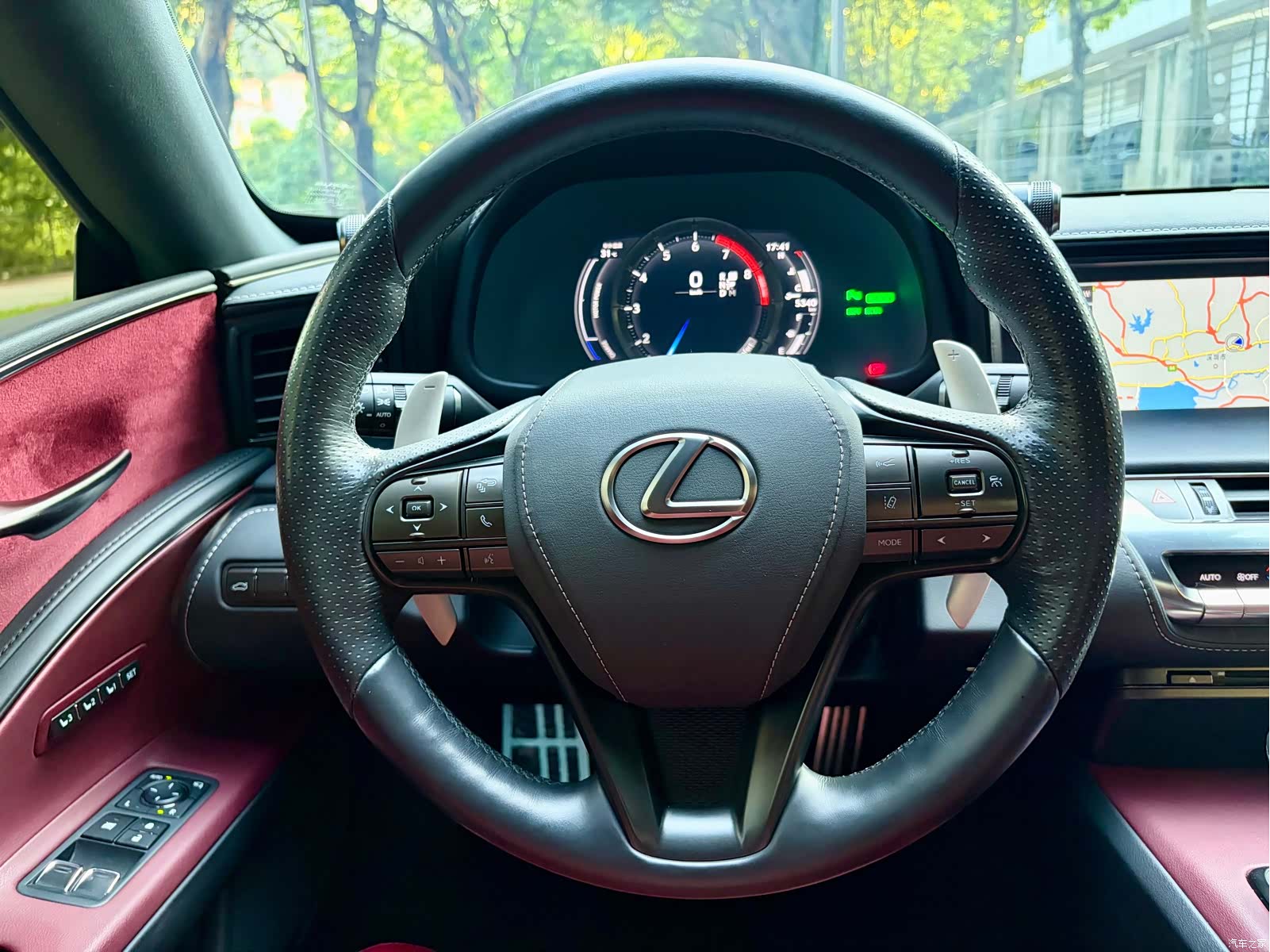 Lexus LC, 2018 12