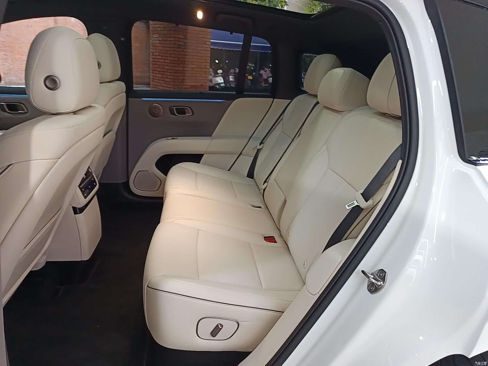 Li Auto i6, 2026 11
