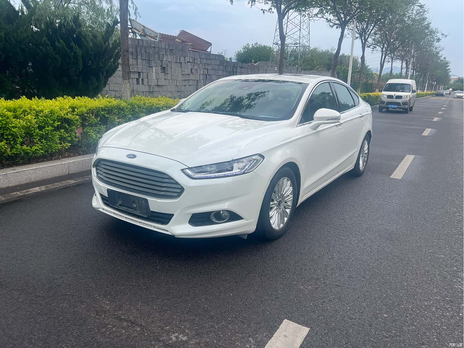 Ford Mondeo, 2015 1