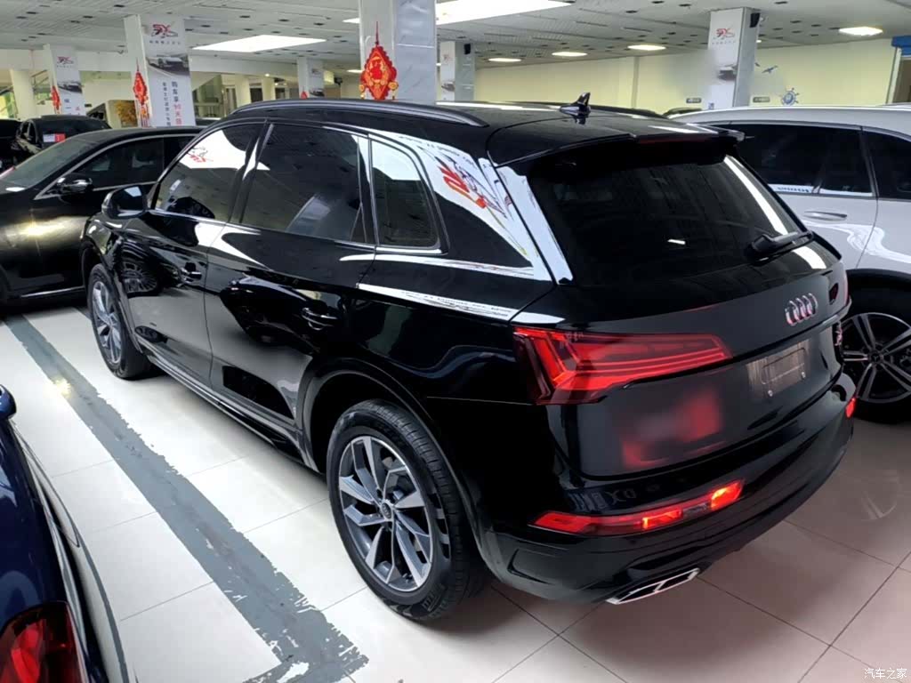 Audi Q5L, 2024 все фото