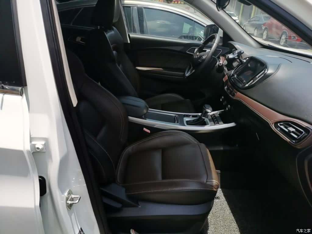 Chery Tiggo 7, 2018 25