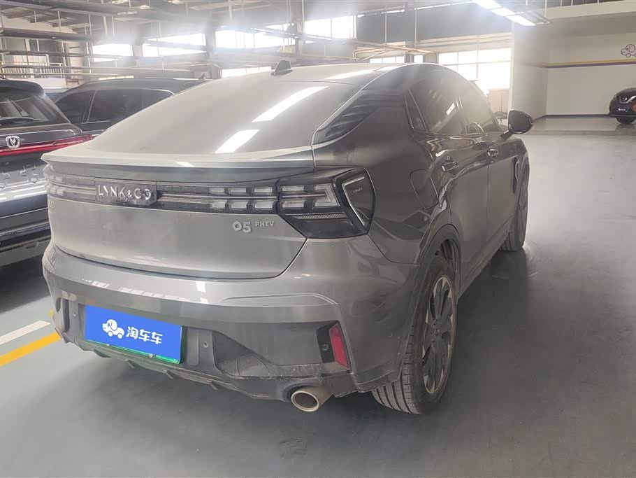 Lynk & Co 05 EM-P