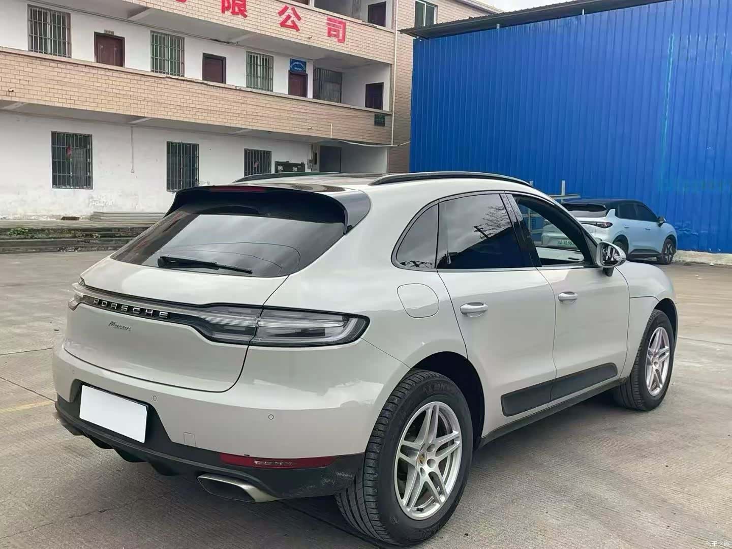 Porsche Macan, 2021 все фото