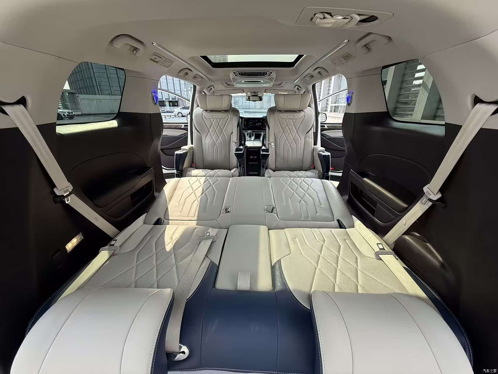 Trumpchi M8, 2021 35