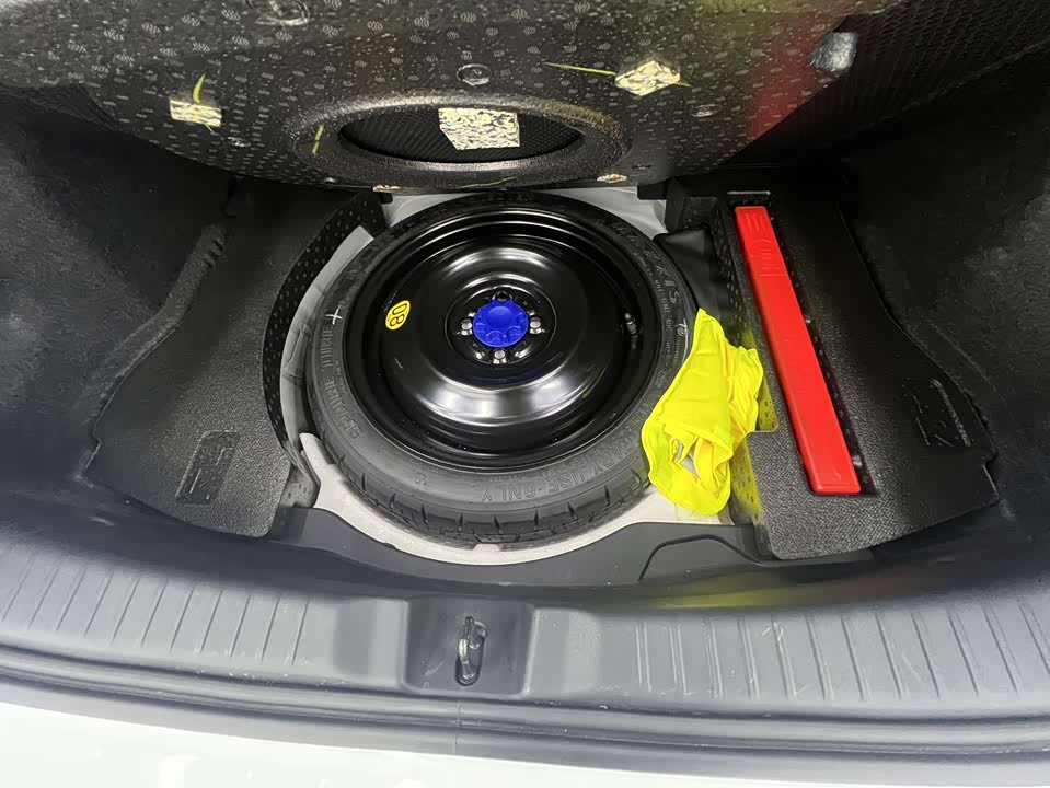 Toyota YARiS L Zhixuan