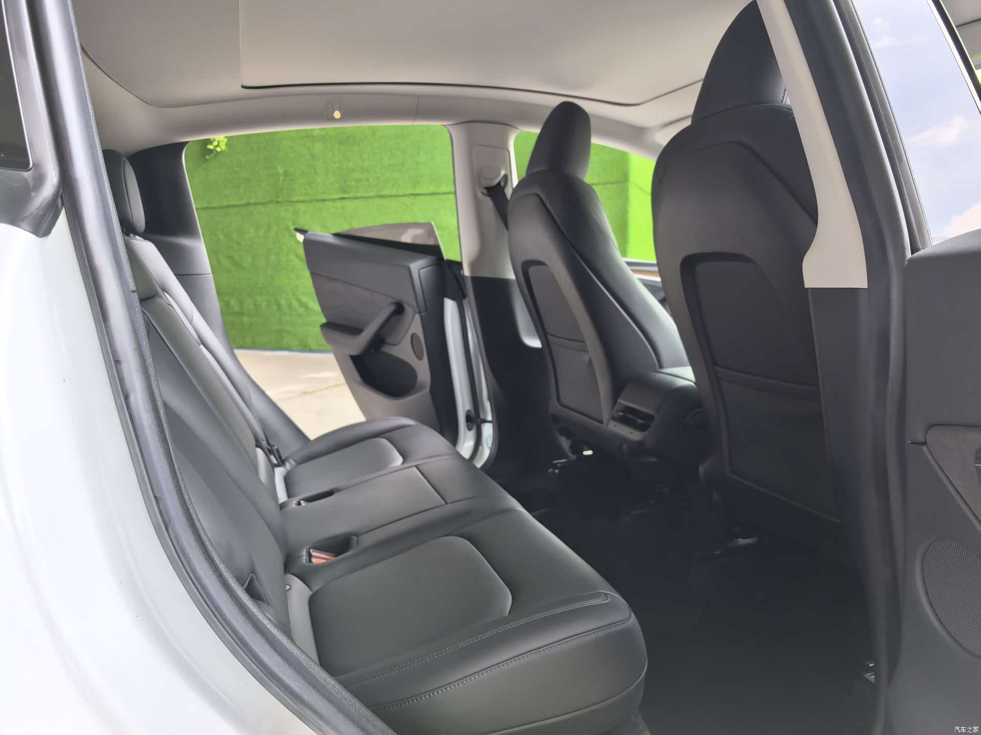 Tesla Model Y, 2022 8