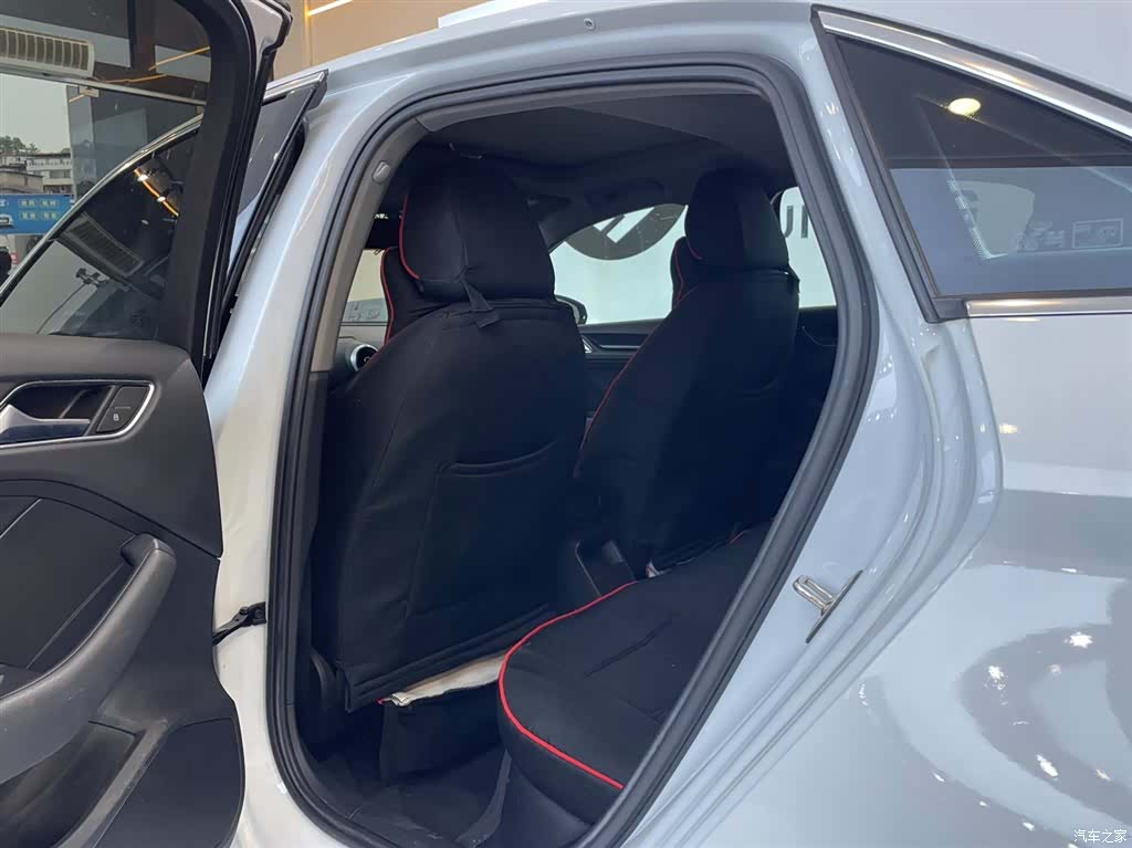 Audi A3, 2018 14