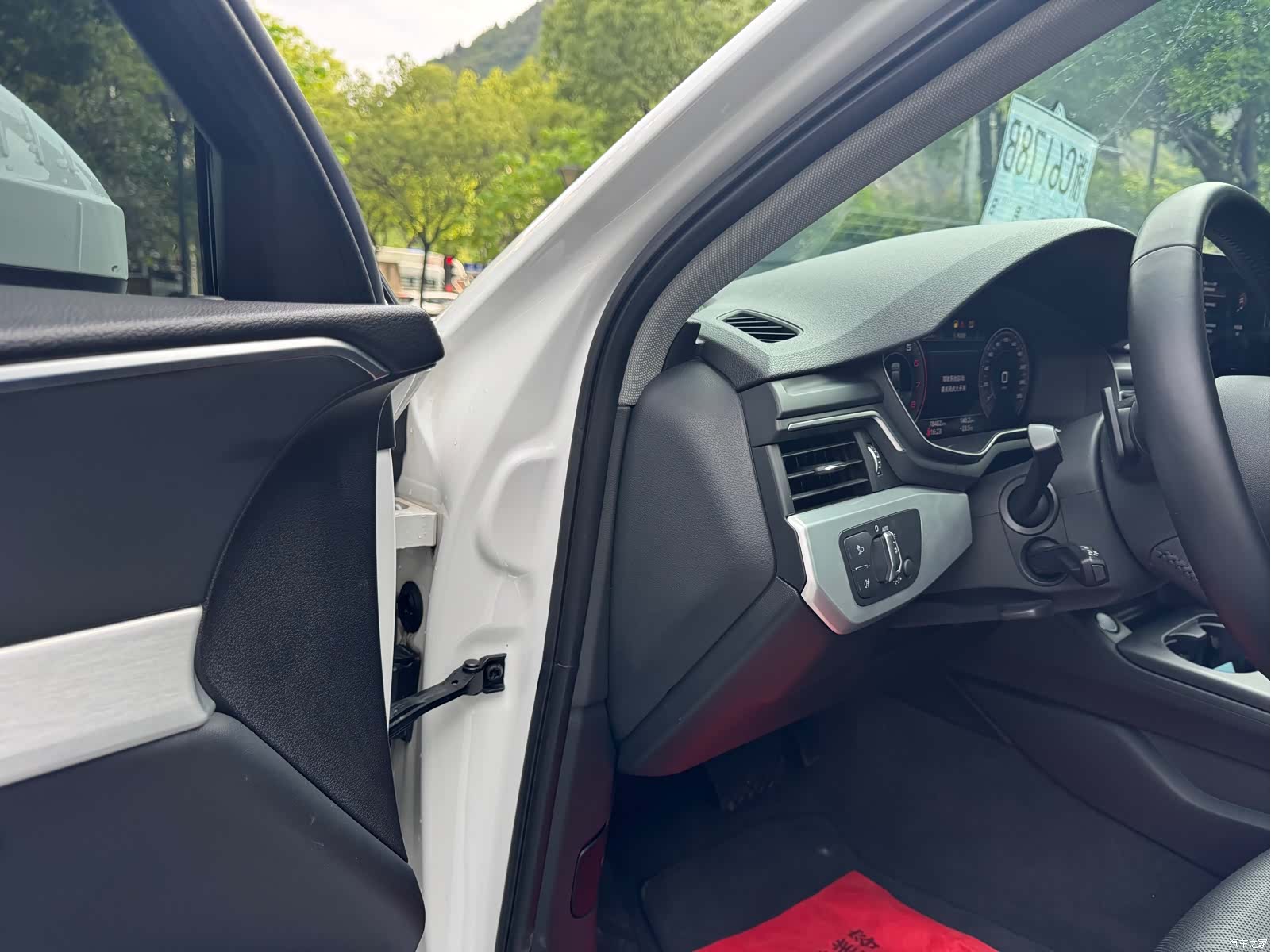 Audi A4L, 2020 15