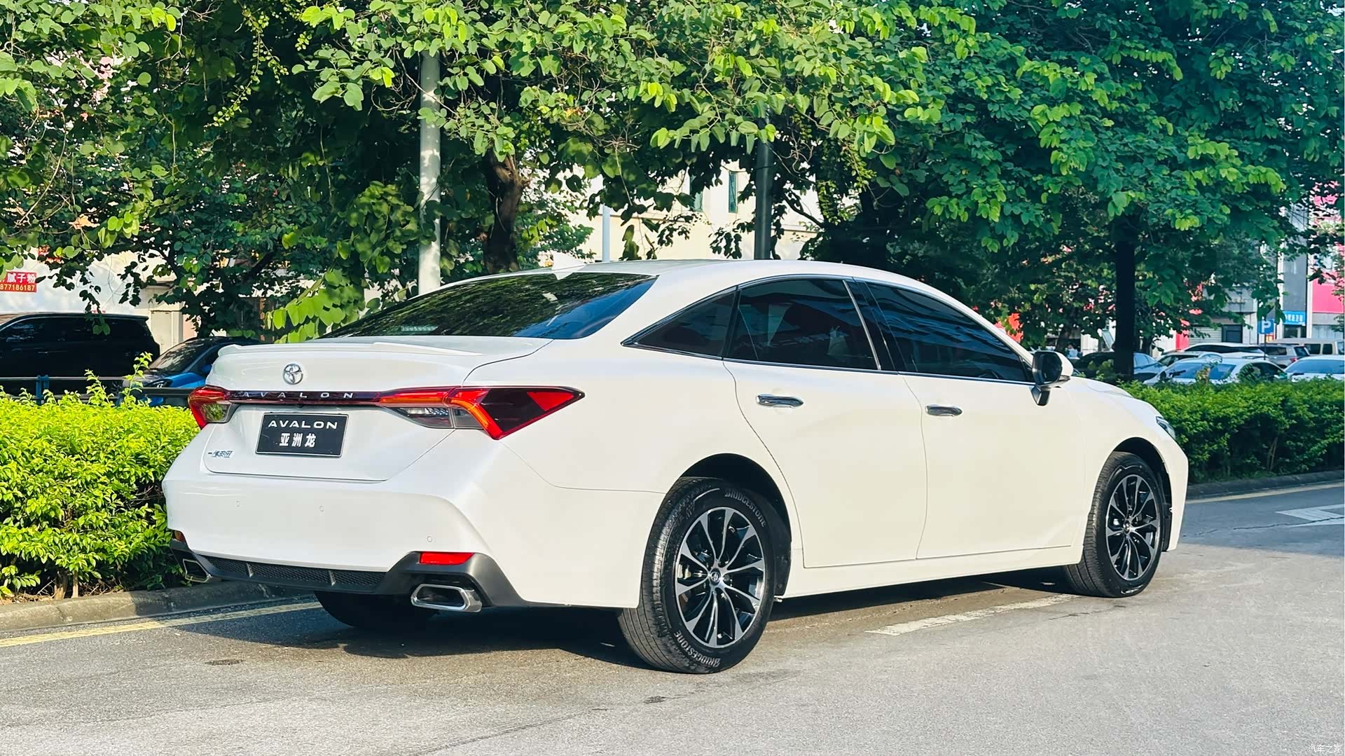 Toyota Avalon, 2023 4