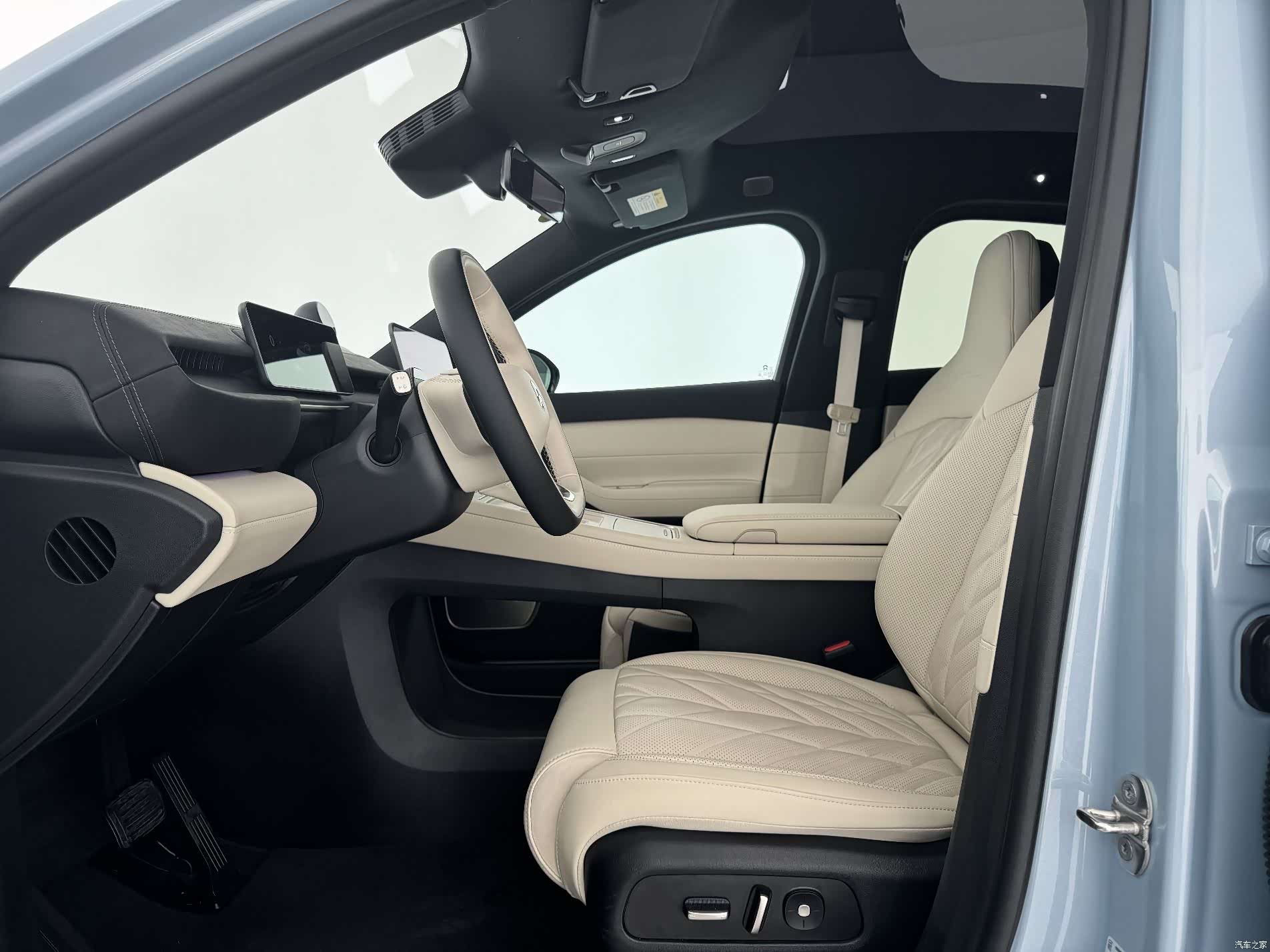 NIO EC6, 2025 все фото