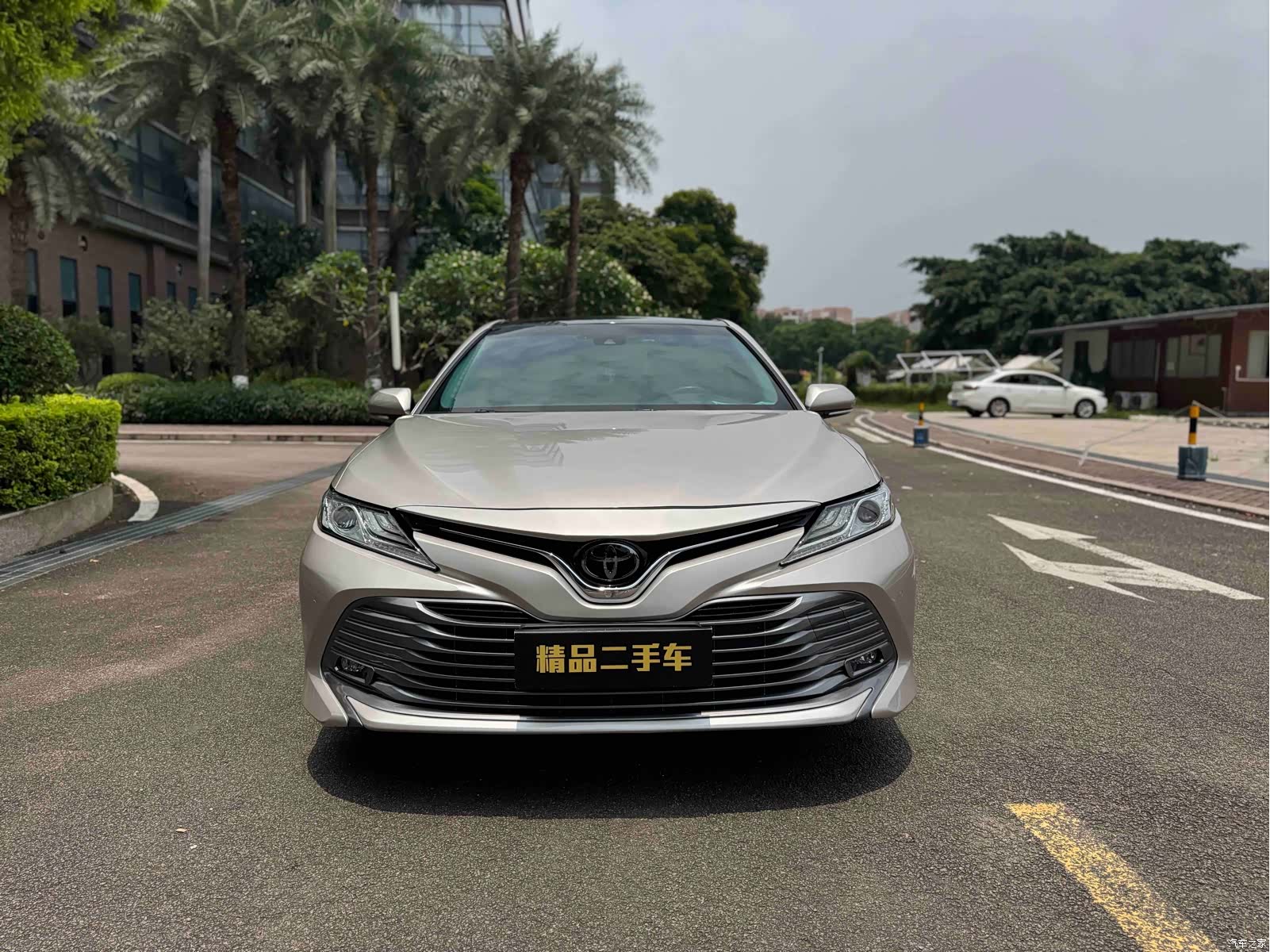 Toyota Camry, 2019 2