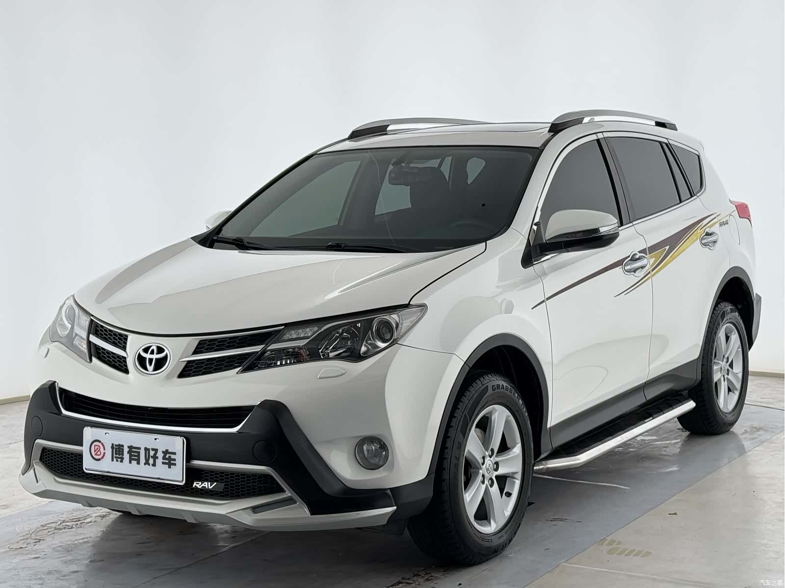 Toyota RAV4, 2015 1