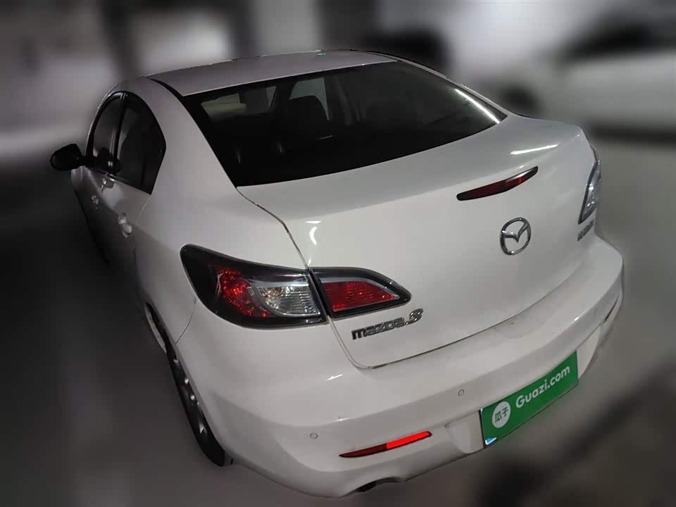 Mazda 3 star Cheng