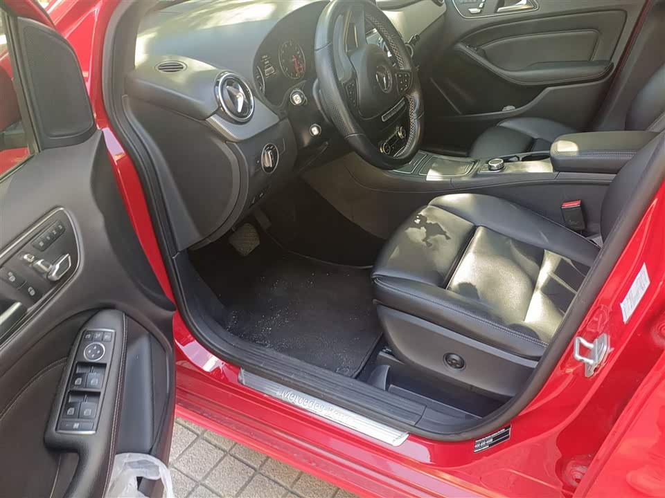 Mercedes-Benz Class B