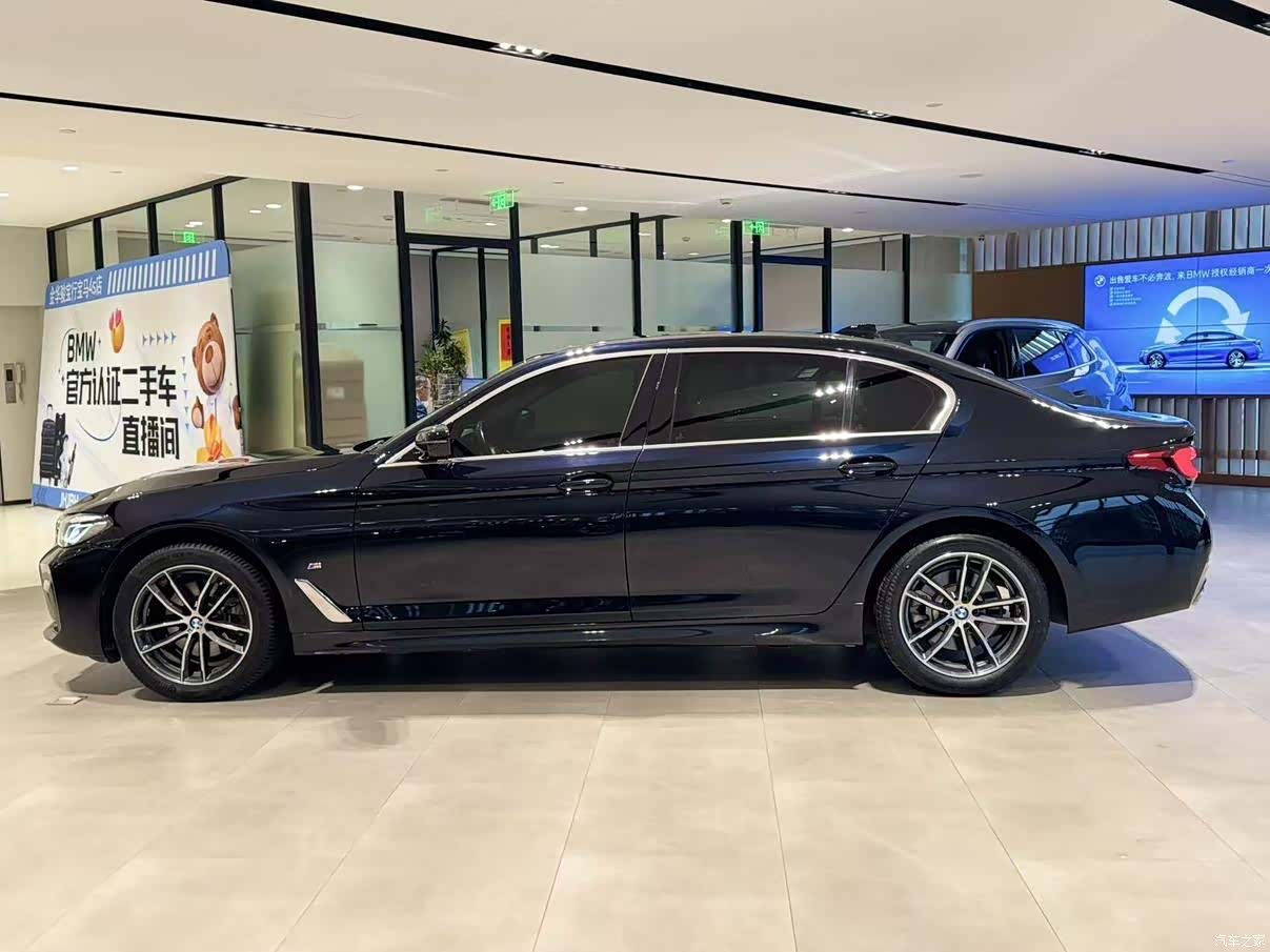 BMW 5 Series, 2023 3