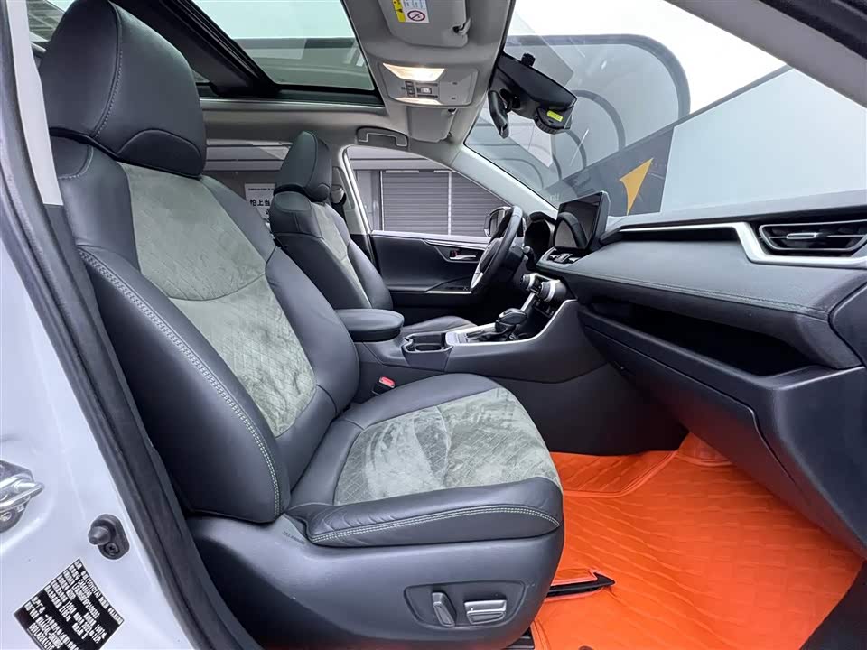 Toyota RAV4 Rongfang