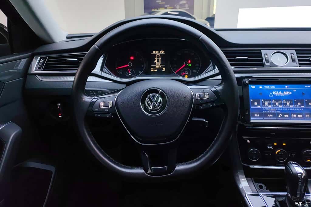 Volkswagen Passat, 2017 15