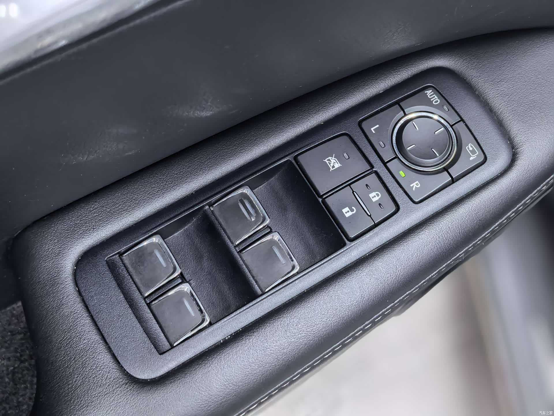 Lexus RX, 2018 20