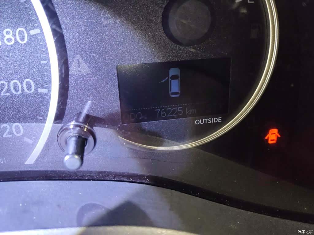 Lexus CT, 2017 все фото