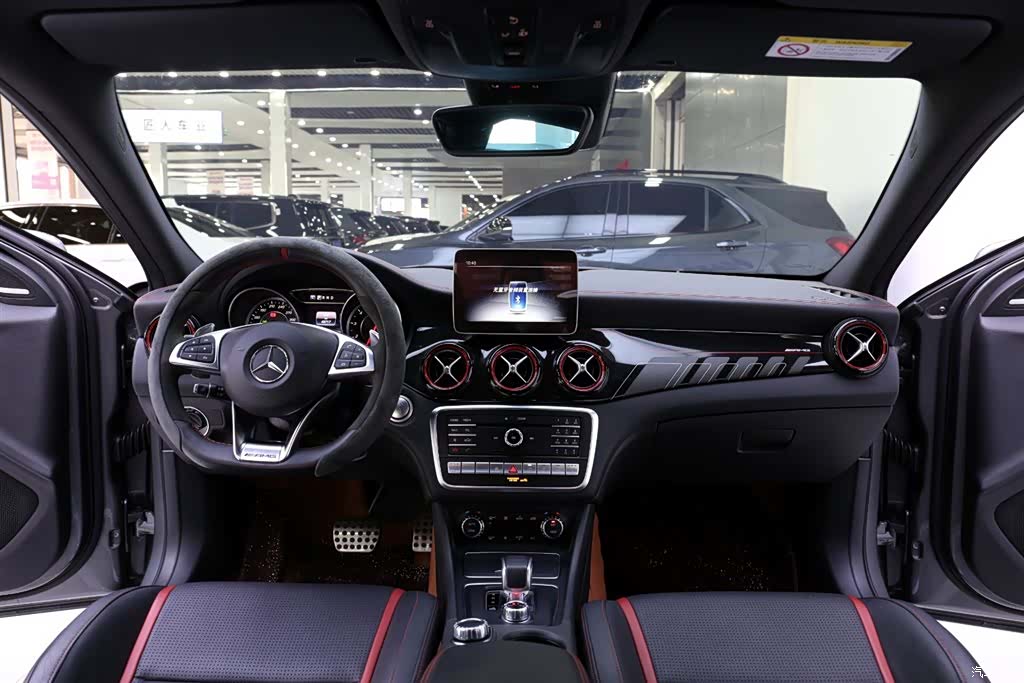 Mercedes-Benz GLA, 2019 9