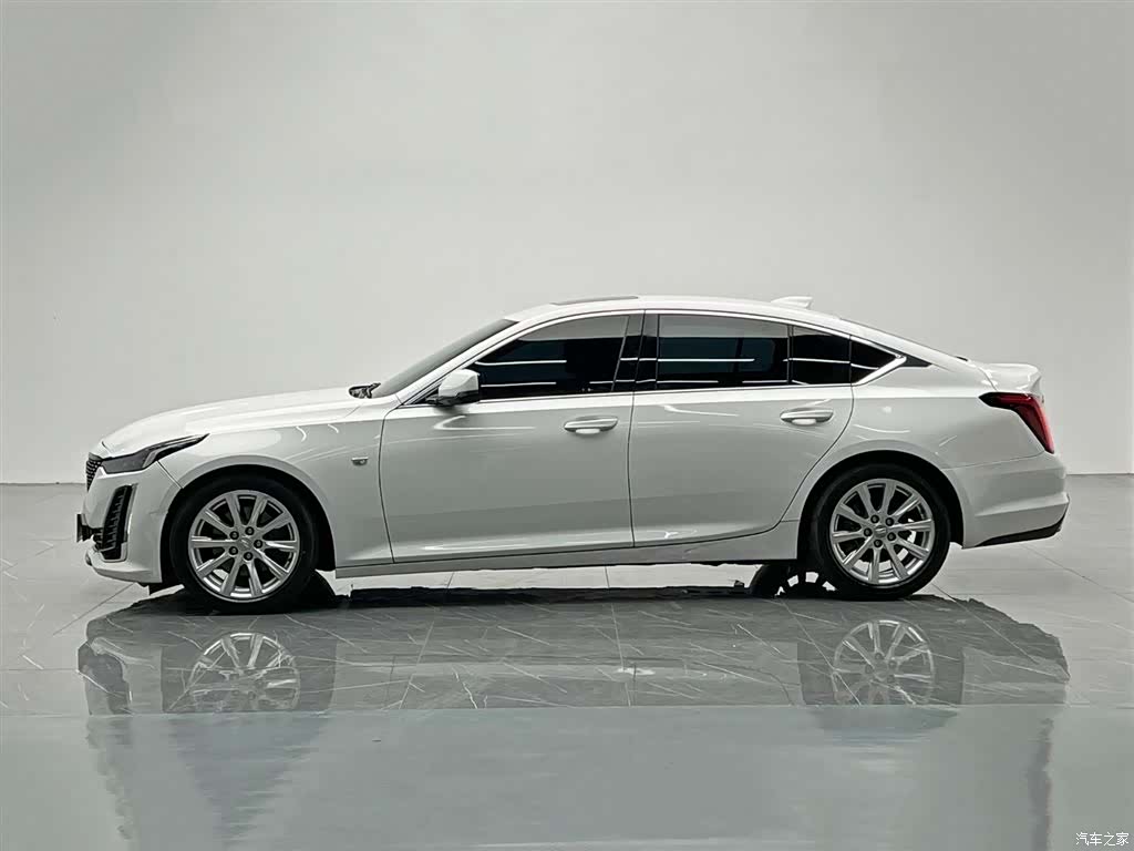 Cadillac CT5, 2021 3