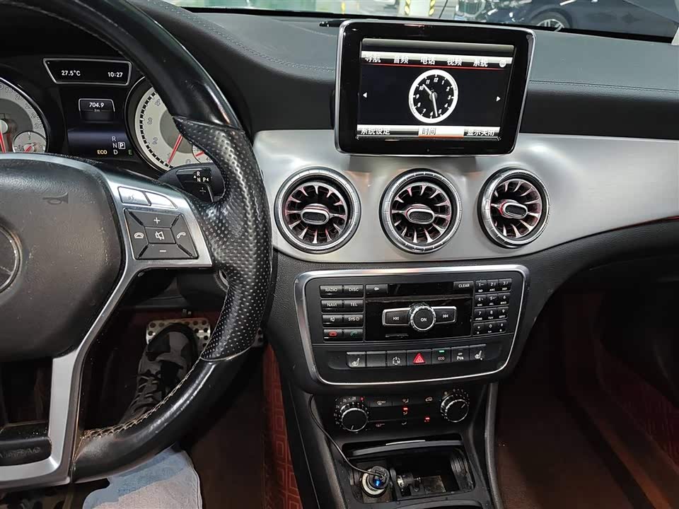 Mercedes-Benz CLA
