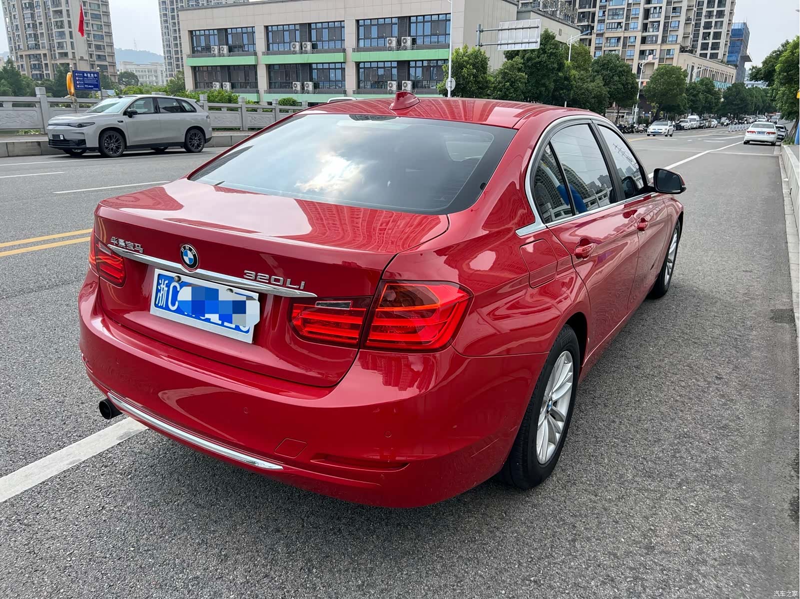 BMW 3 Series, 2013 3