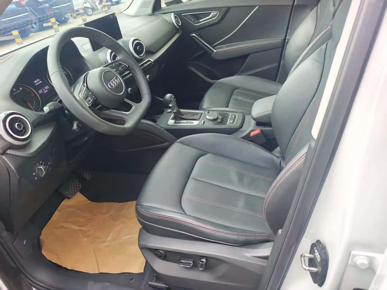 Audi Q2L, 2022 4
