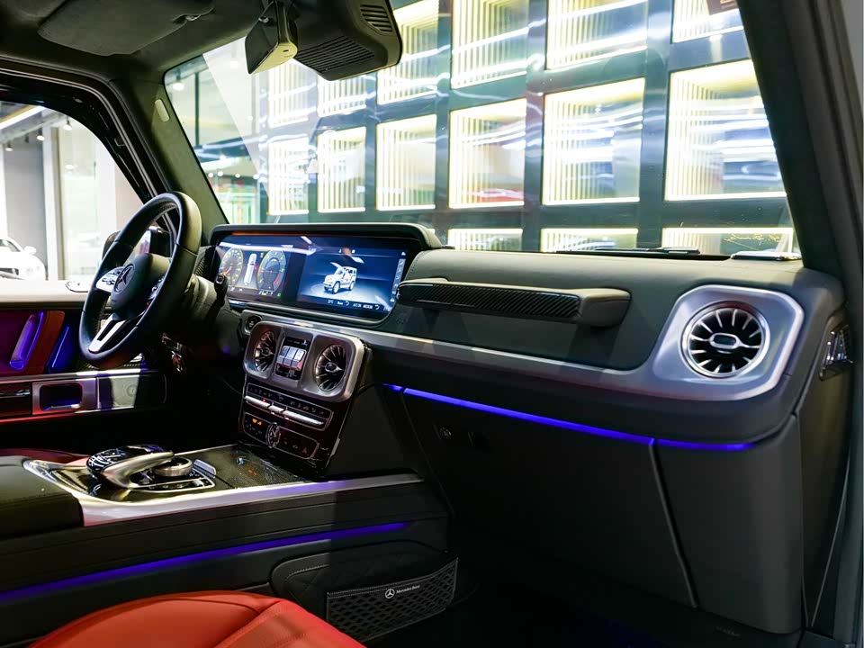 Mercedes-Benz G-class Mercedes-Benz G-class