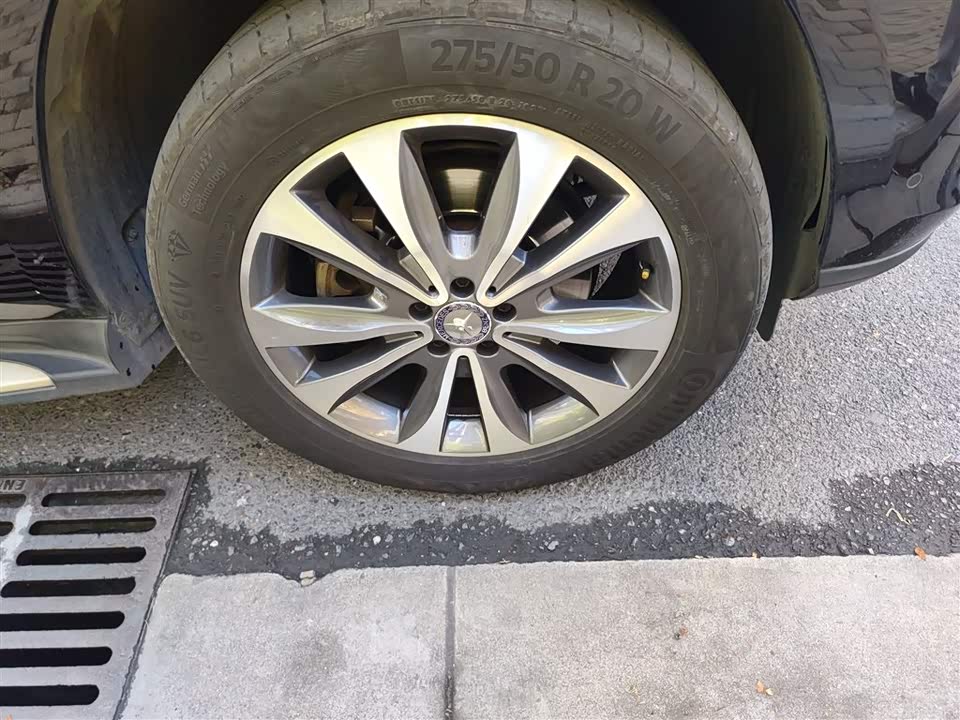 Mercedes-Benz GL grade