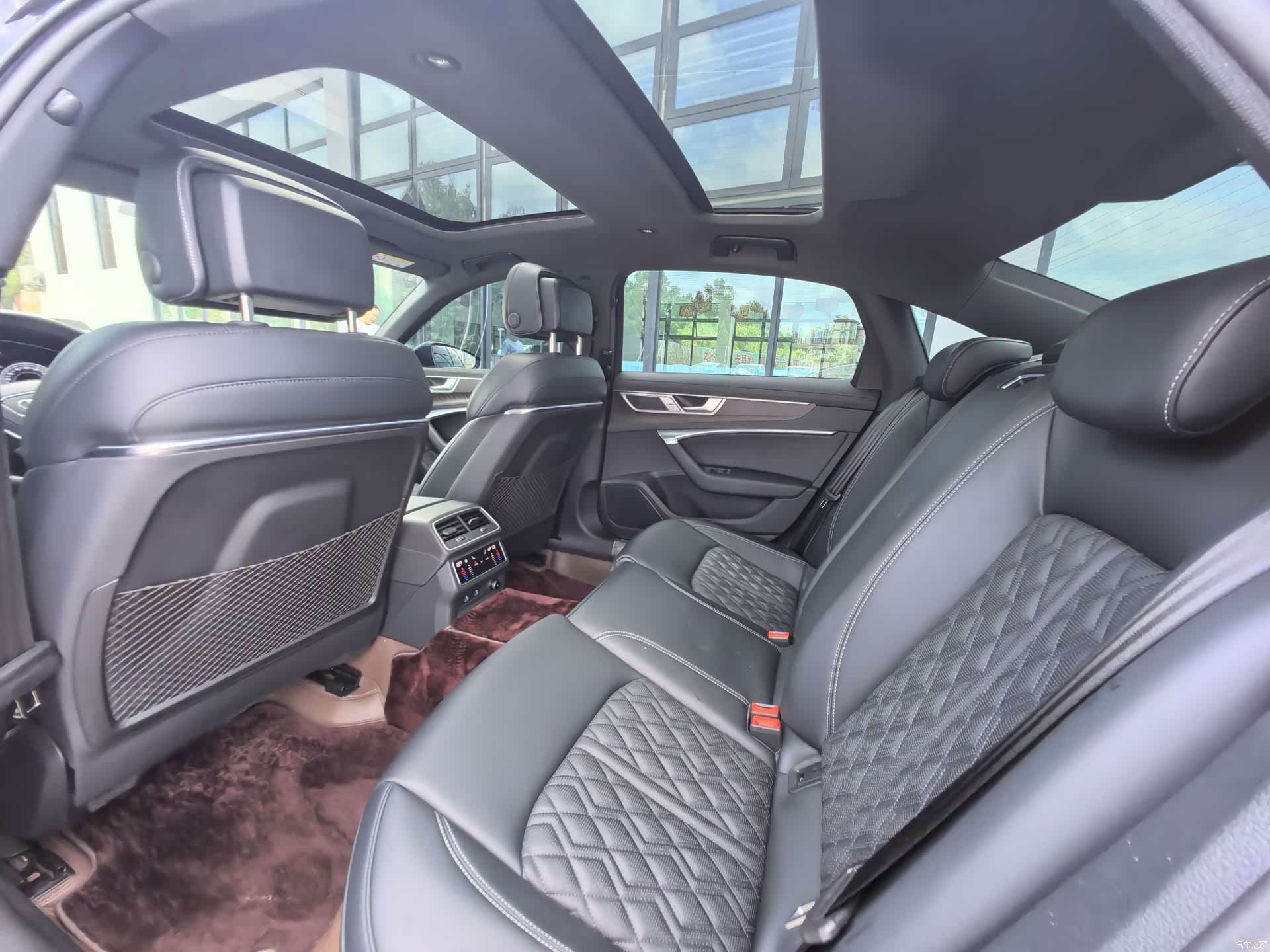 Audi A6L, 2025 7