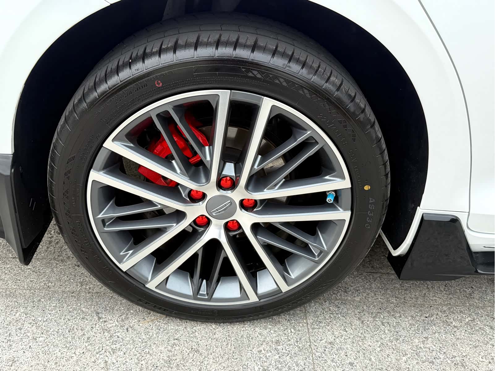 Geely Preface, 2024 22