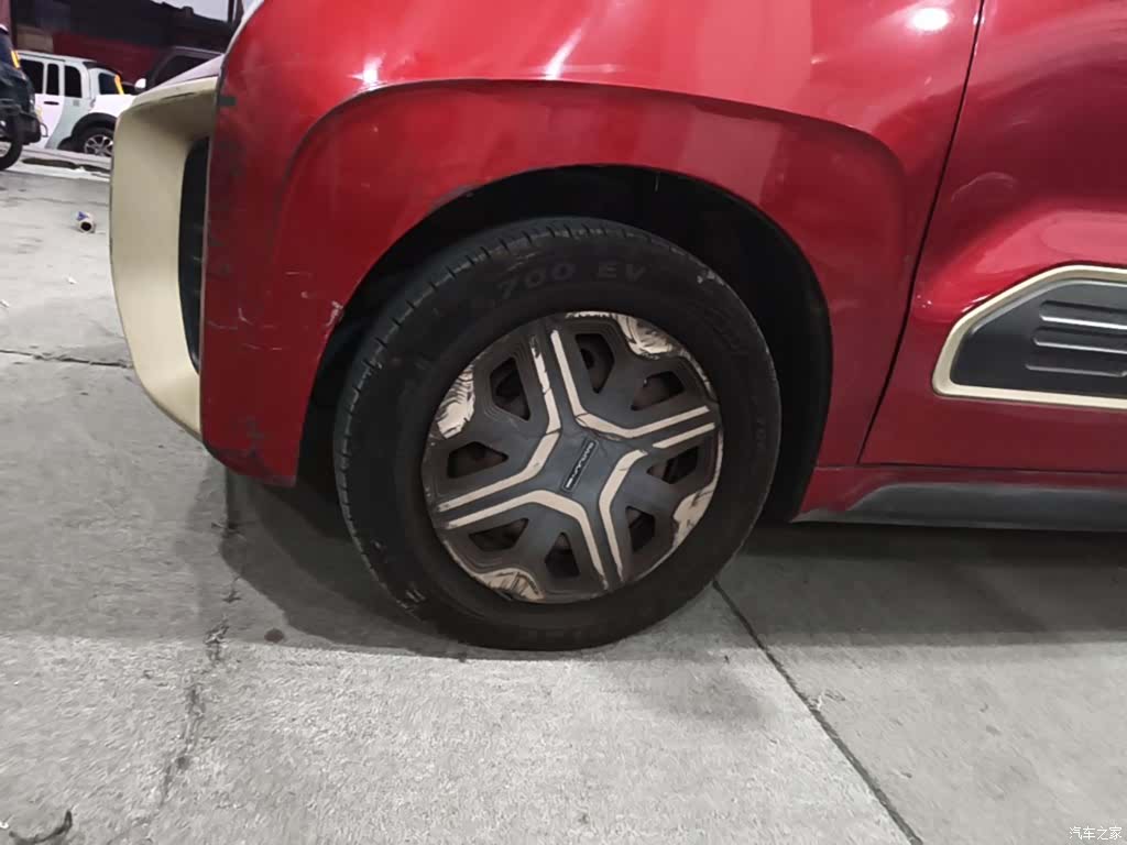 Wuling E200, 2019 23
