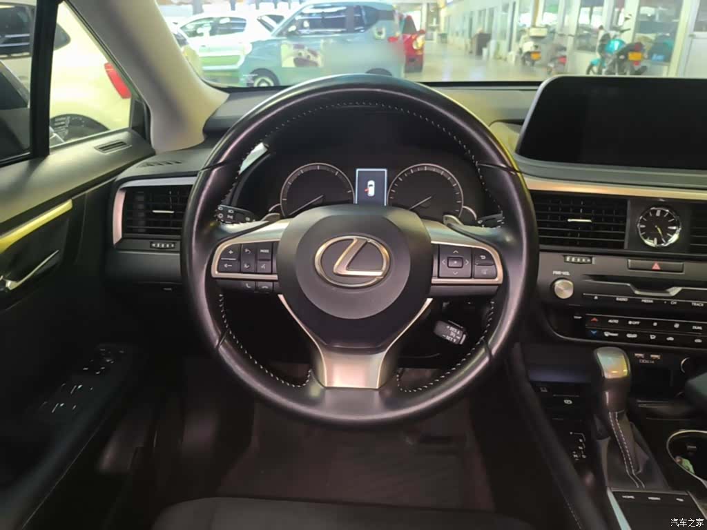 Lexus RX, 2020 11
