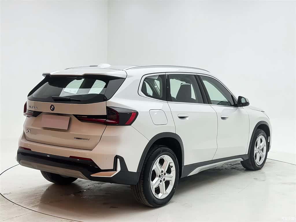 BMW X1, 2023 6