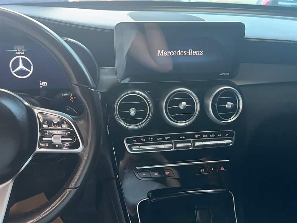 Mercedes-Benz GLC Mercedes-Benz GLC