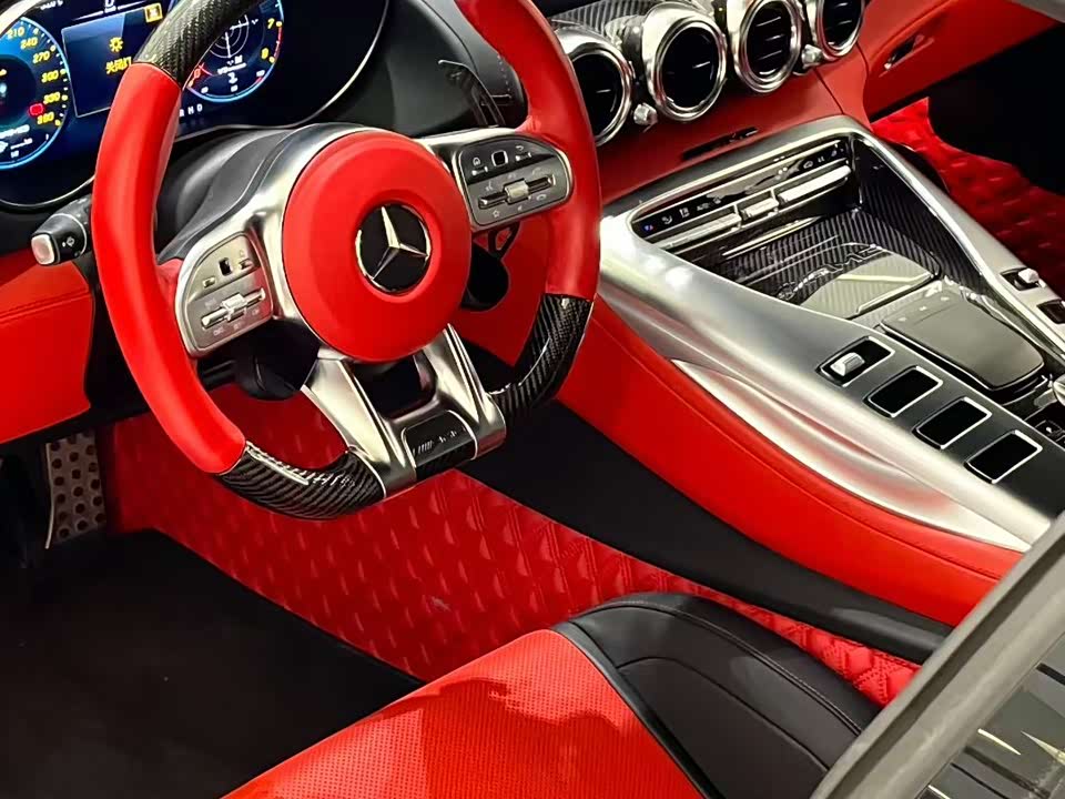 Mercedes-Benz AMG GT