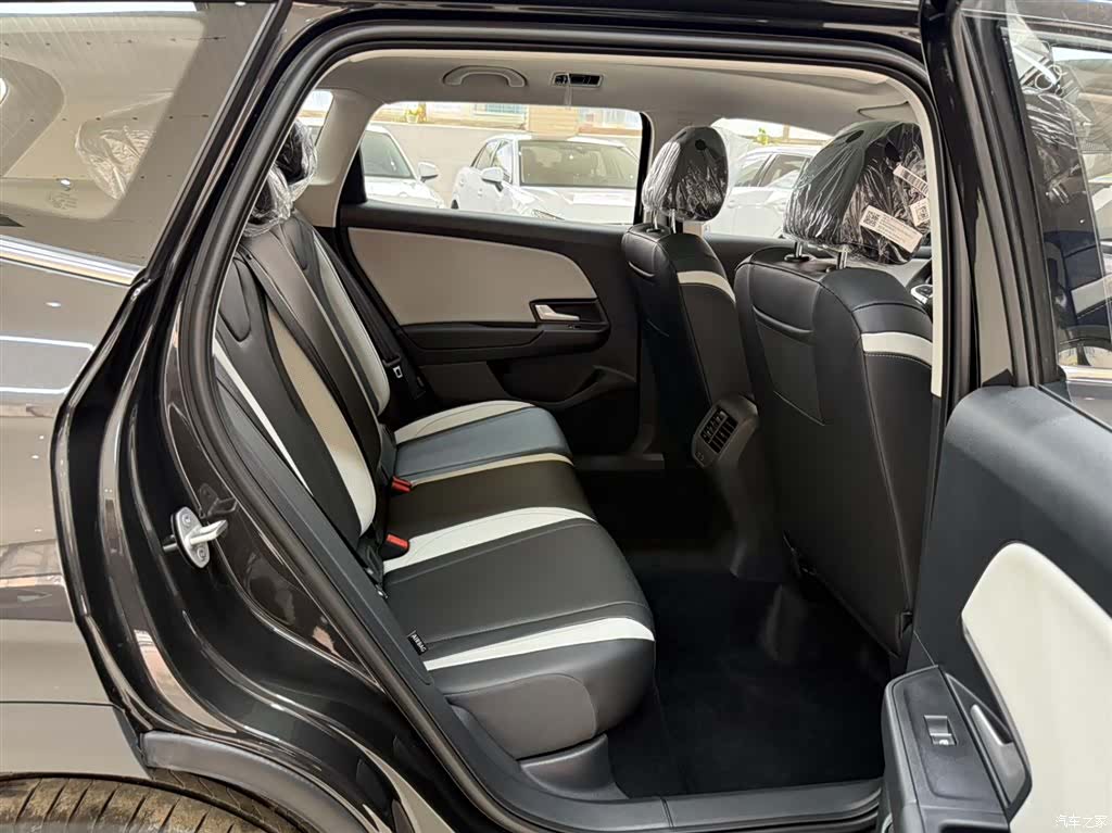 Volkswagen VS8, 2026 22