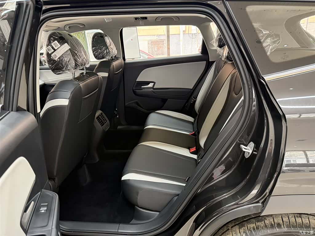 Volkswagen VS8, 2026 18