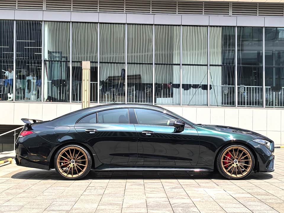 Mercedes-Benz CLS