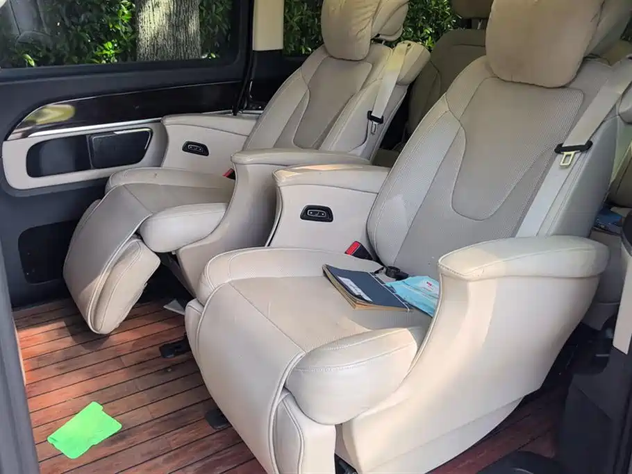 Mercedes-Benz V-class Mercedes-Benz V-class